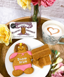 Super Mum Gift Pack featuring an Original Biscuit Bakers Super Mum Biscuit and a Pack of Billington’s Gingerbread. Pictured on a tea tray.