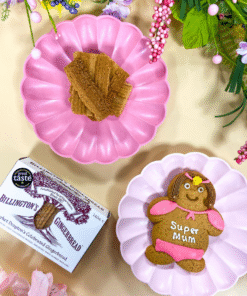 Super Mum Gift Pack featuring an Original Biscuit Bakers Super Mum Biscuit and a Pack of Billington’s Gingerbread