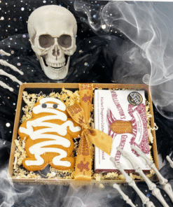 Original Biscuit Bakers _ Billington's Gingerbread Halloween Gift Pack